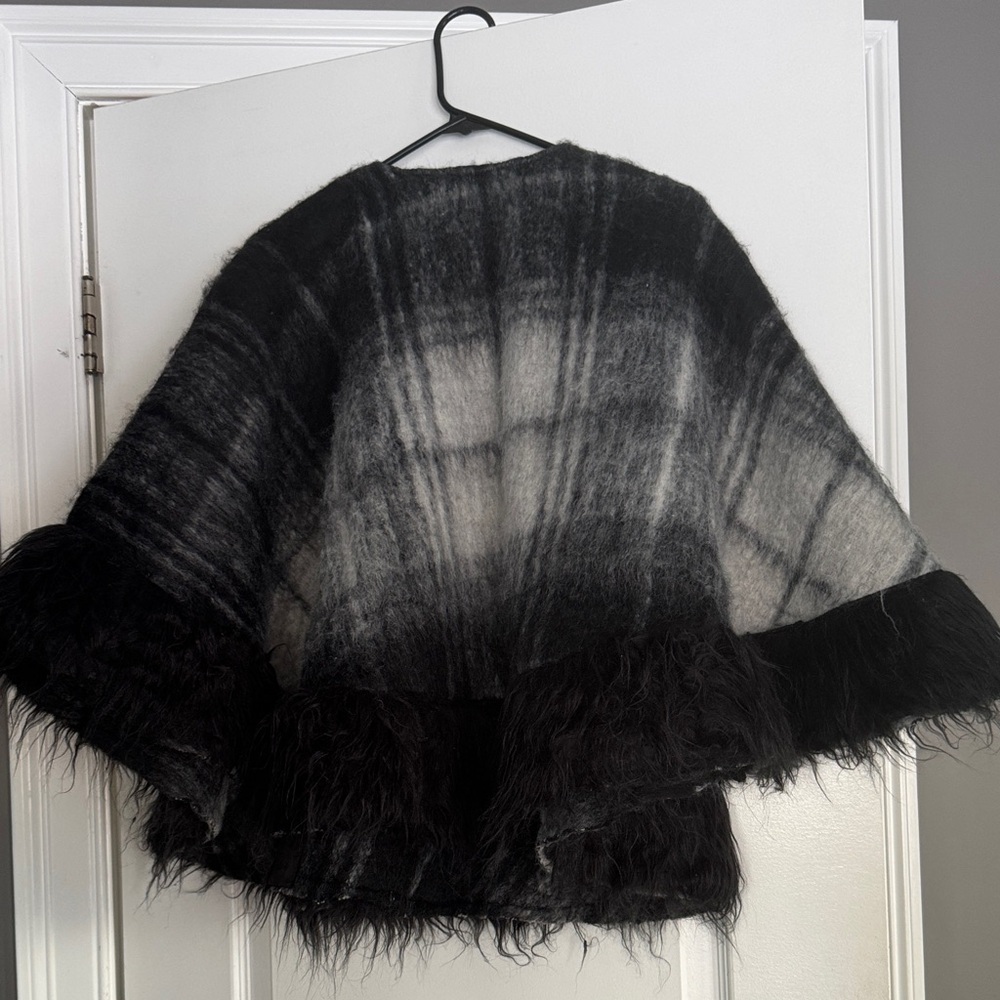 Rachel Ashwell Plaid Faux Fur Poncho Cozy Cape Wrap Farmhouse Style - Picture 8 of 8
